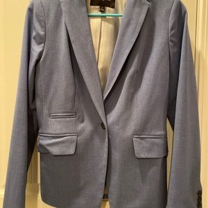 Women’s business suit